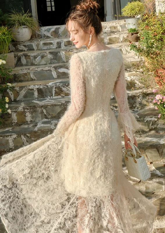 Versatile Items Lace Embroidery Long Sleeve Dress Retro Velvet Princess Dress S6155 Versatile Items Lace Embroidery Long Sleeve Dress Retro Velvet Princess Dress S6155