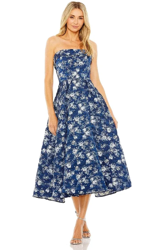 End Of The Year Mac Duggal 68617 - Straight Across Printed Cocktail Dress
