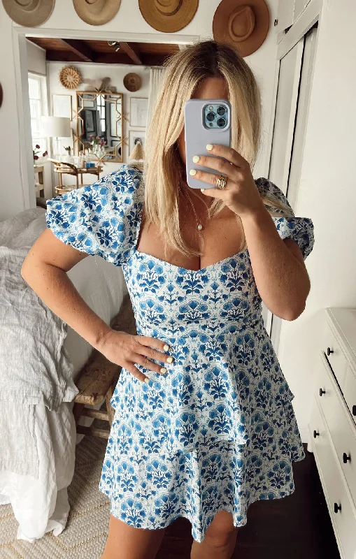 Age-reducing Style Margaux Mini ~ Teagan Floral