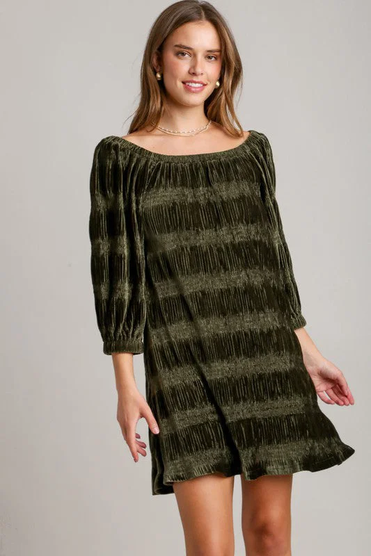 Personalized Design Off-Shoulder Balloon Sleeve Velvet Mini Dress