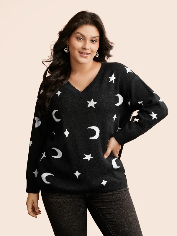 Classic And Versatile Supersoft Essentials Celestial Jacquard V-Neck Pullover