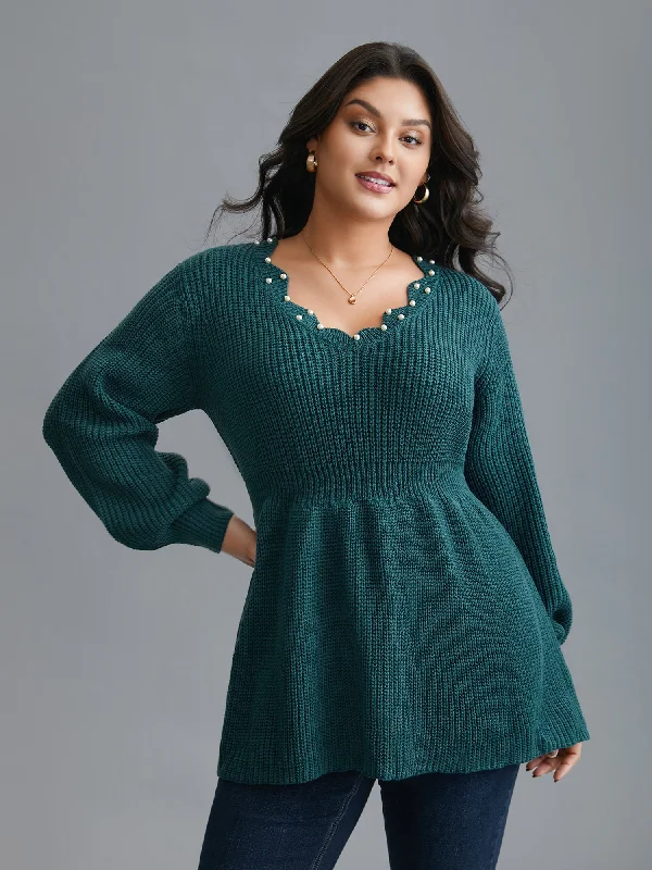 European Plan Wavy Neckline Pearl Waist-Defining Pullover