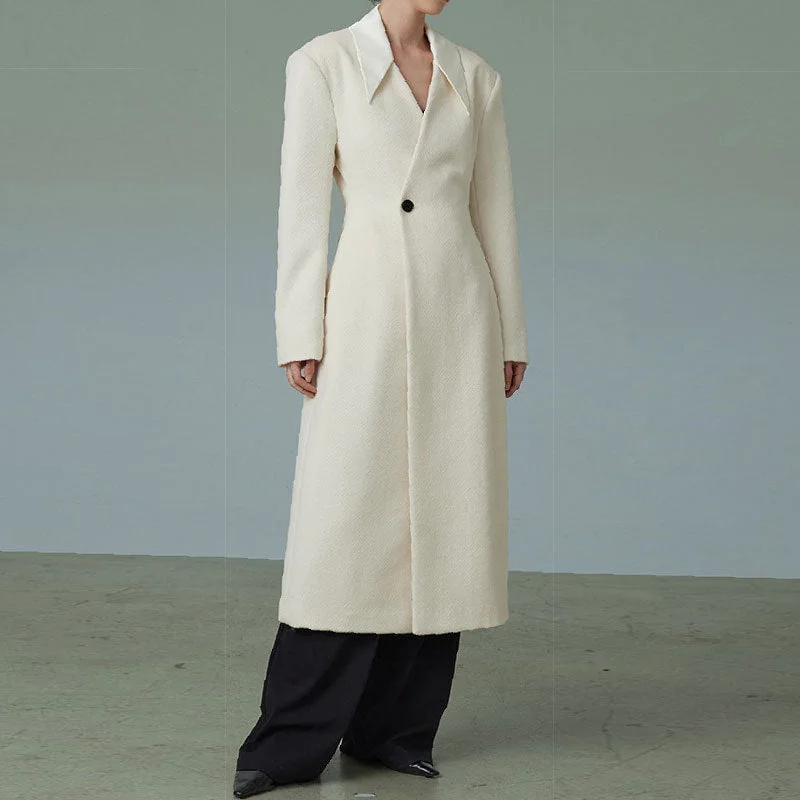Comfortable And Versatile Designed Woolen Long Overcoats for Women