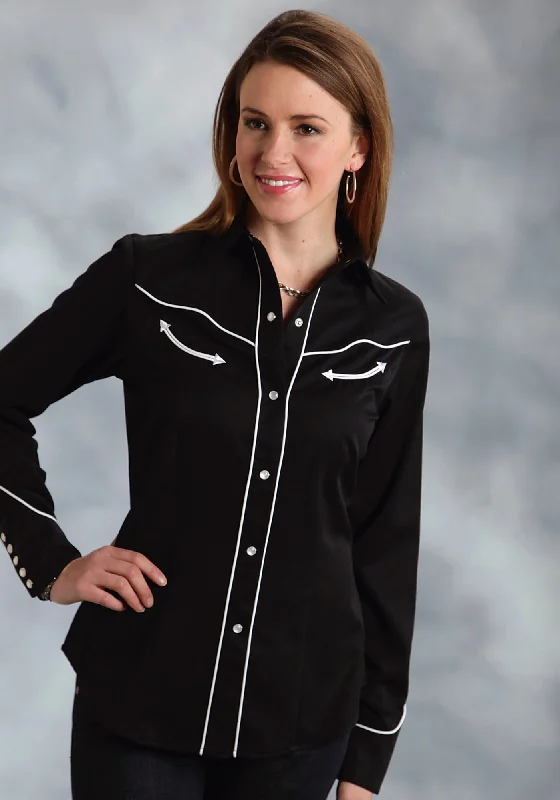 Fashionable And Fashionable Roper Womens Black Polyester Blend L/S Flag Skull Snap L/S Western Shirt Fashionable And Fashionable Roper Womens Black Polyester Blend L/S Flag Skull Snap L/S Western Shirt