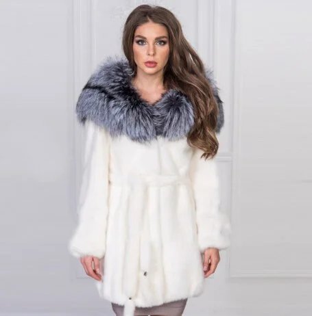 Comfortable And Cold-proof Full Natural Mink Fur With Silver Fox Fur Collar Coats