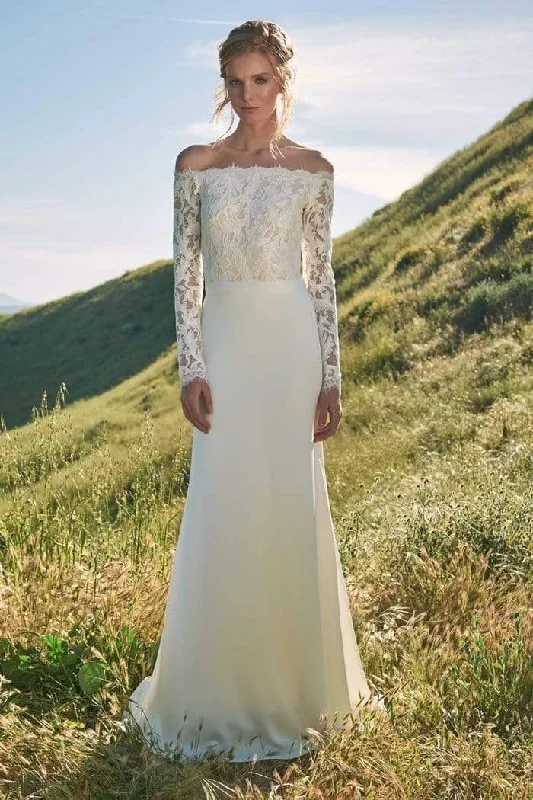 Celebrity Style Tadashi Shoji - Scalloped Lace Bodice Off Shoulder Gown