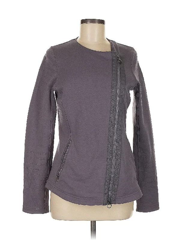 Classic And Versatile Jacket
