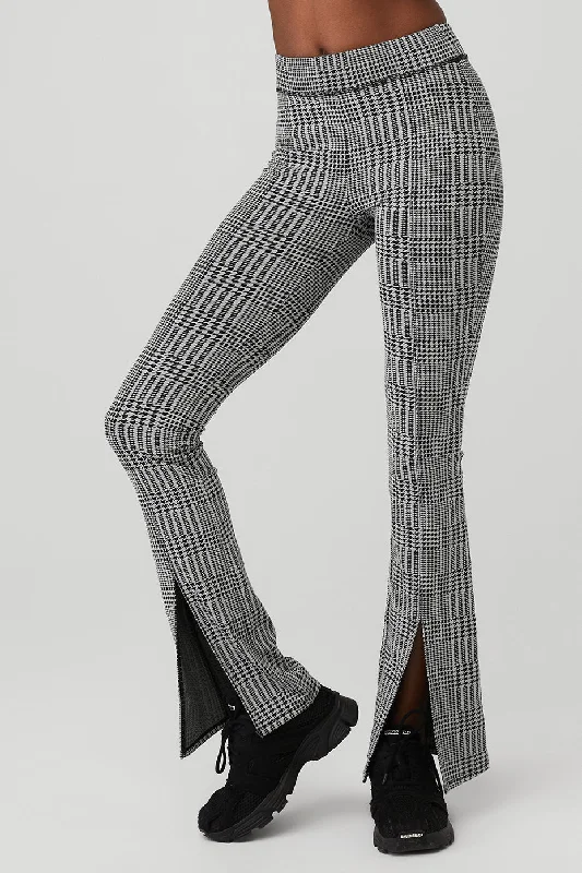Fashionable In The Times Jacquard High-Waist Glenplaid Flutter Legging - Titanium/Black