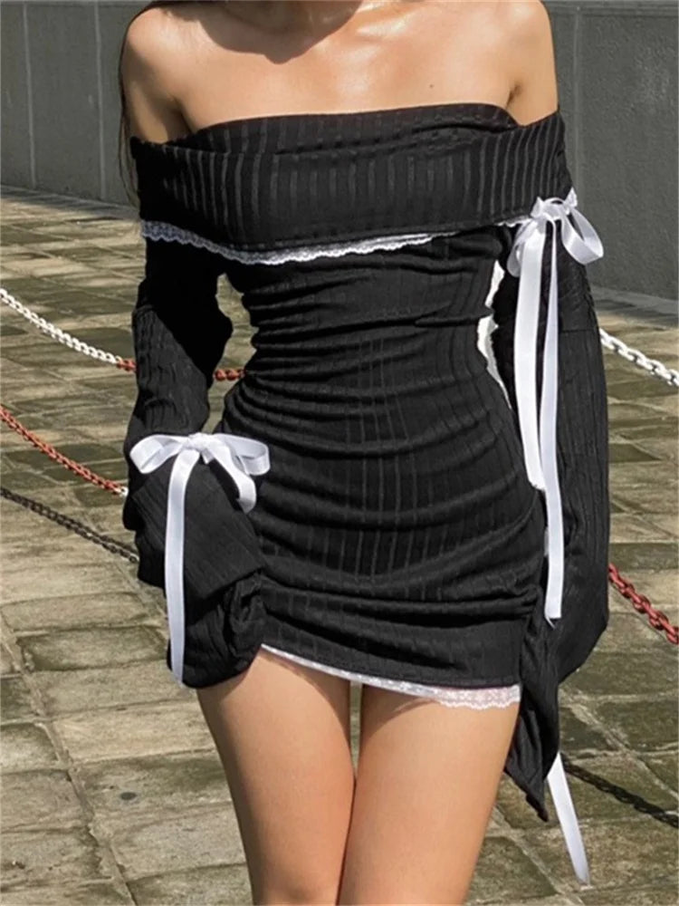 Celebrity Must-have Lace Patchwork Off Shoulder Long Sleeve Mini Dresses