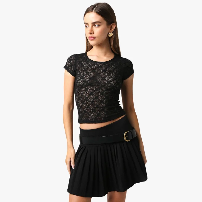 Trendy And Casual Maggie Top (Black)