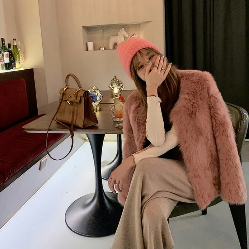 Sports Trend Warm Fur Short Coats for Women