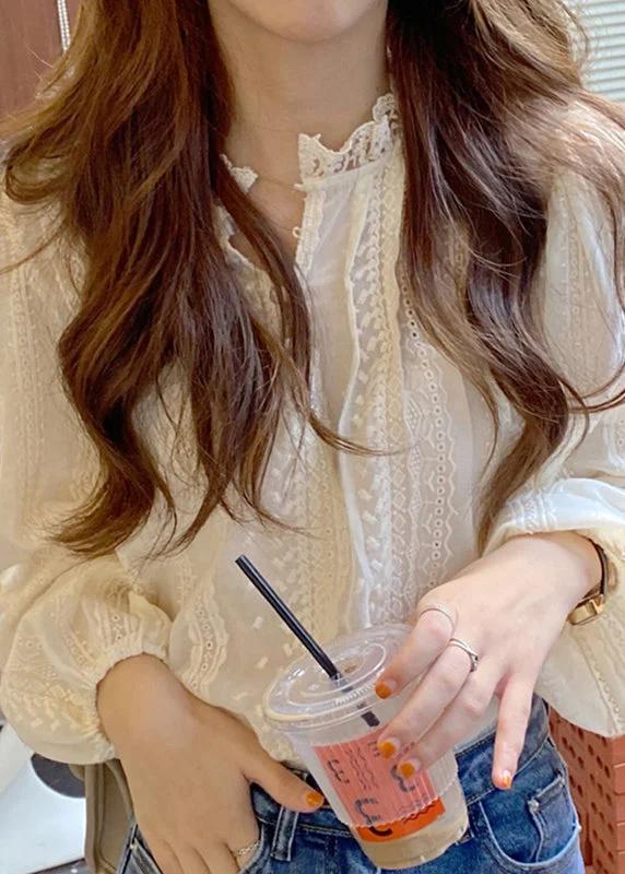 New Autumn And Winter Styles Cute White O-Neck Button Lace Shirts Spring