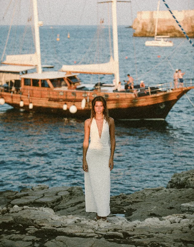 Avant-garde Design Araminta Maxi Dress (Oat)
