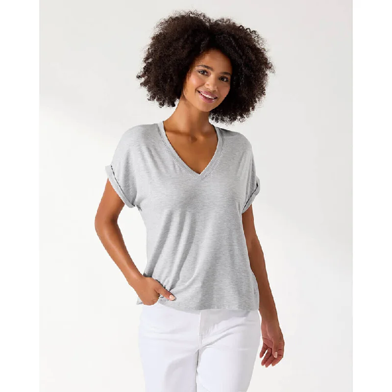 Comfortable Mind Tommy Bahama Women's Kauai Jersey V-Neck T-Shirt - Silver Streak Heather