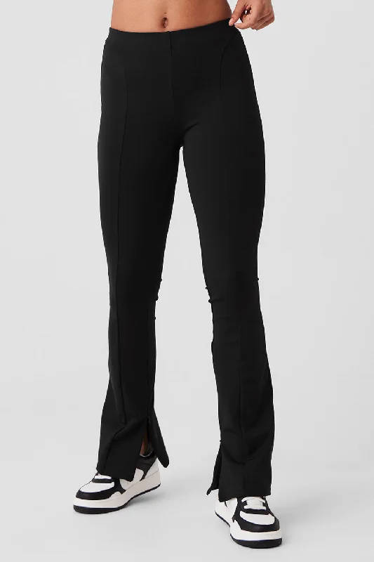 New Season Series High-Waist 7/8 Zip It Flare Legging - Black