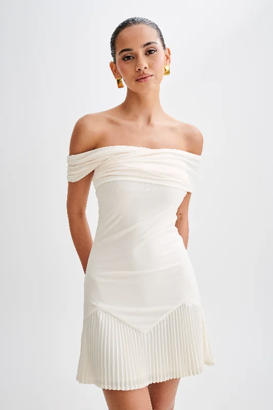 Breathable Design Melina Slinky Off Shoulder Mini Dress - Ivory