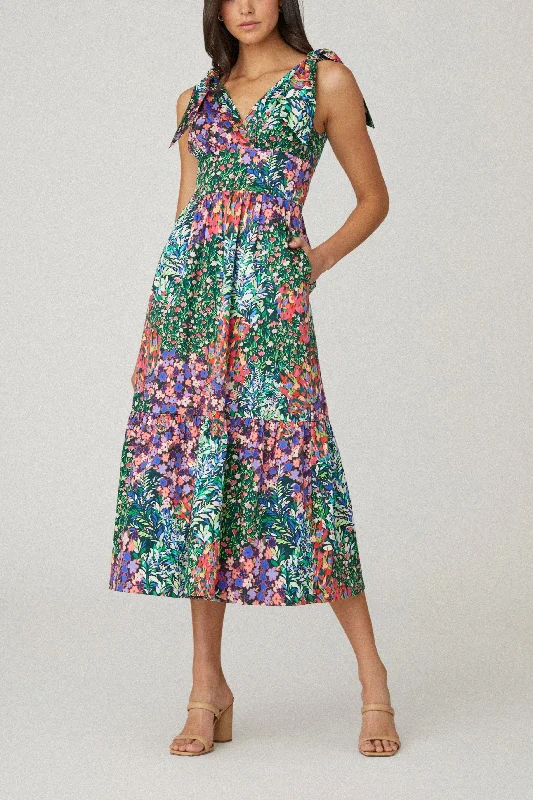 Classic Color Felda Dress