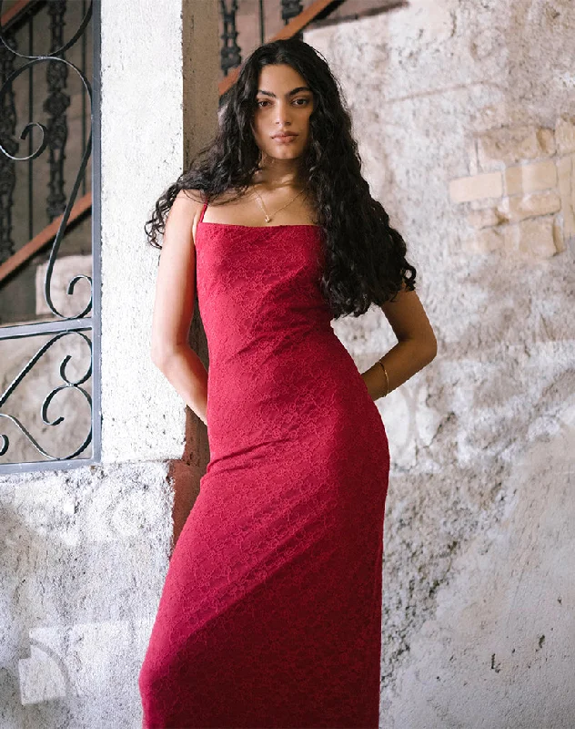 Breathable Design Cantha Maxi Dress in Mari Lace Red