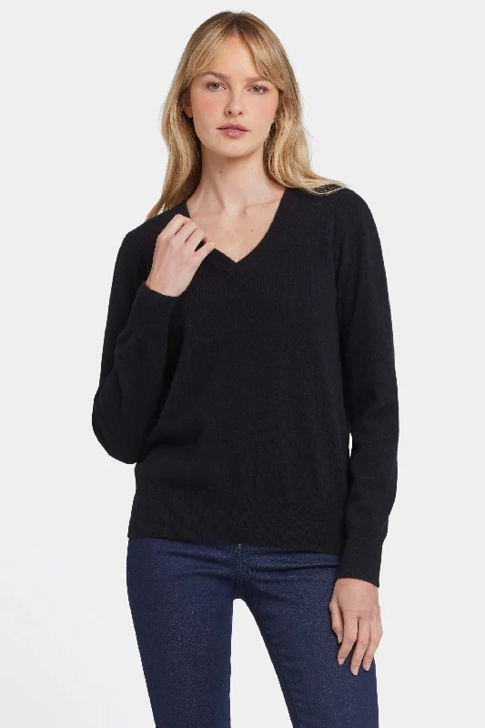 Youthful Vitality Cashmere Classic V-Neck Sweater - Black