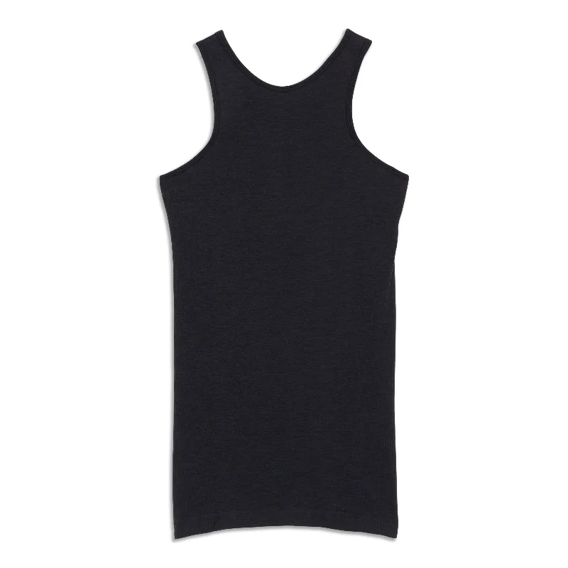 Advanced Customization Seamlessly Covered Tank Top - Resale