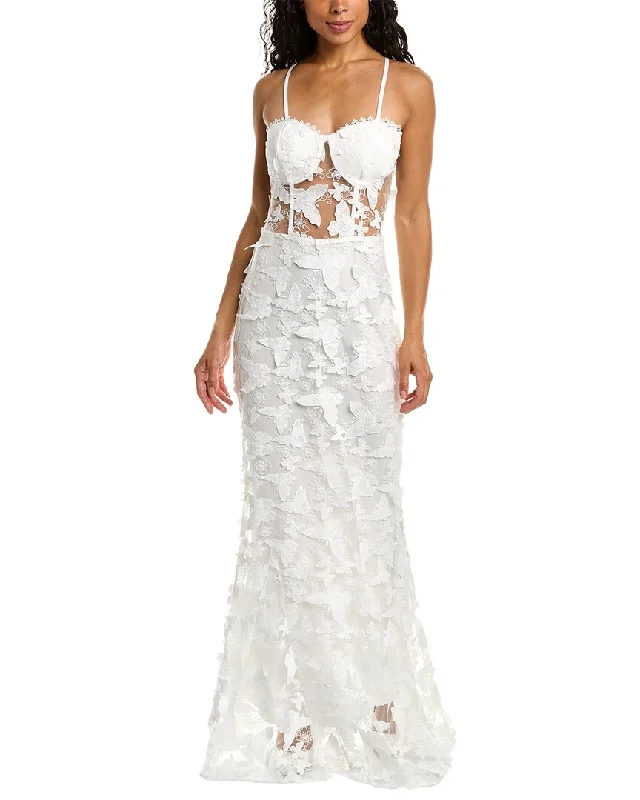 Age-reducing Style Beulah Lace-Up Maxi Dress