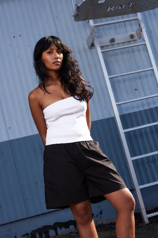 Youthful Street Fashion Black Ruffle Short