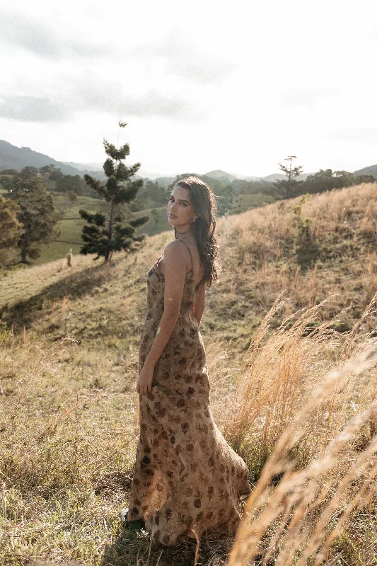 Integrated Design Fia Midi Dress - Tan Floral