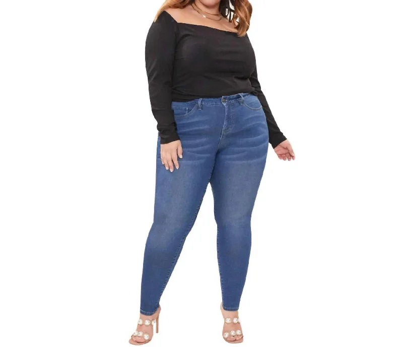 Street Cool Missy Skinny Jeans - Plus In Dark Wash