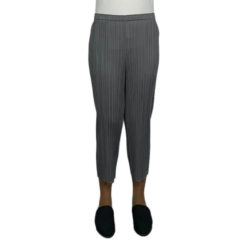 High Street Fashion BASICS CROP PANT