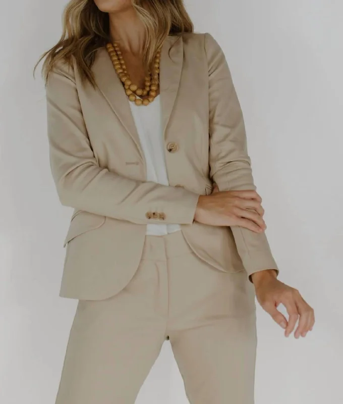 Sports And Leisure Lined Straight Cut Blazer In Alpaca