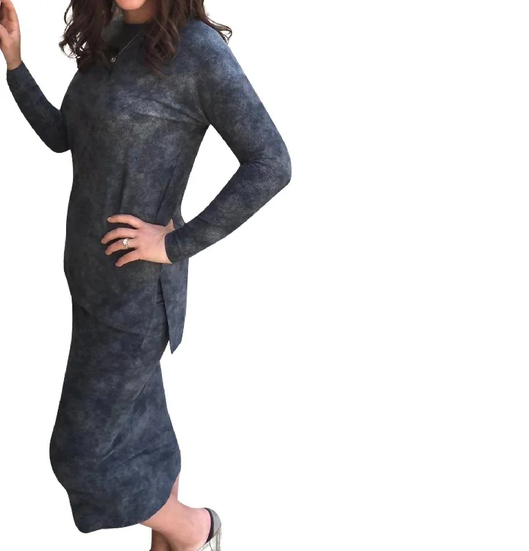 Avant-garde Design Midi Skirt In Grey