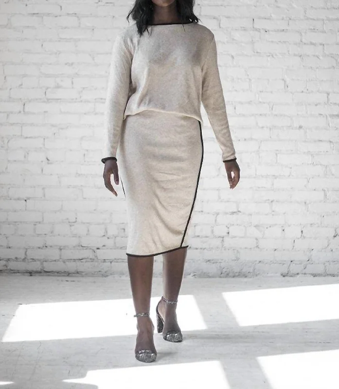 Fashion Design Riko Skirt In Oatmeal