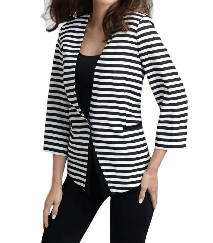 Warm Atmosphere Striped Blazer In Black/white