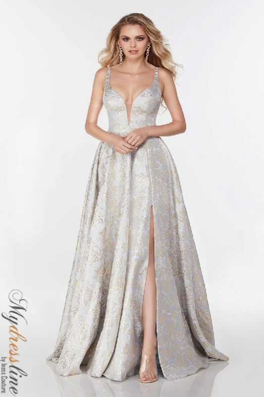 Comfortable And Versatile Alyce 1735